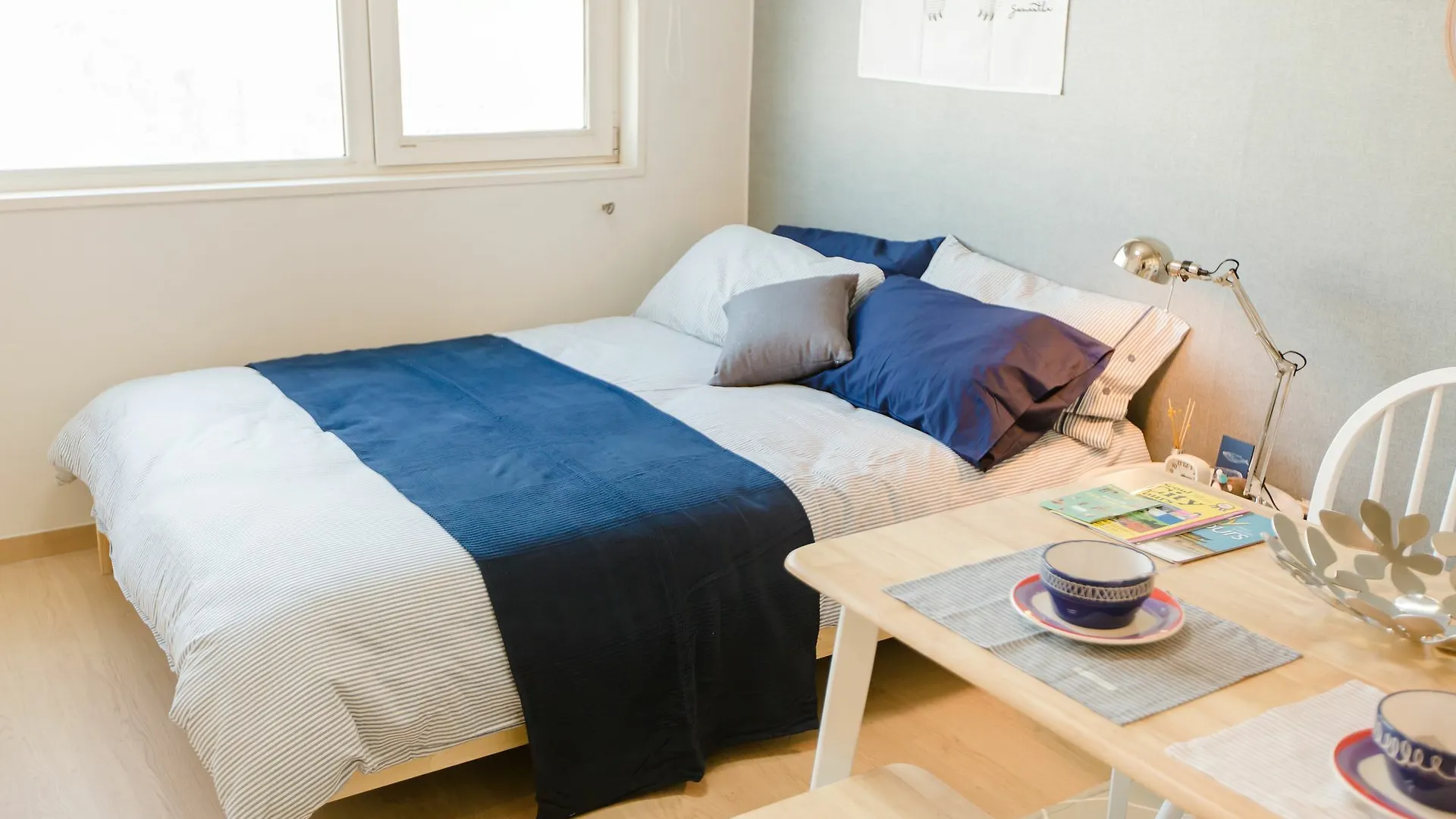 Sun\'S Sweet Apartment contacts
